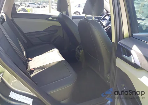 2024 Volkswagen Taos 1.5T Se из США, поврежденный, VIN 3VVSX7B21RM120946